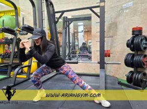 حرکت لانگز جانبی (Side lunges)